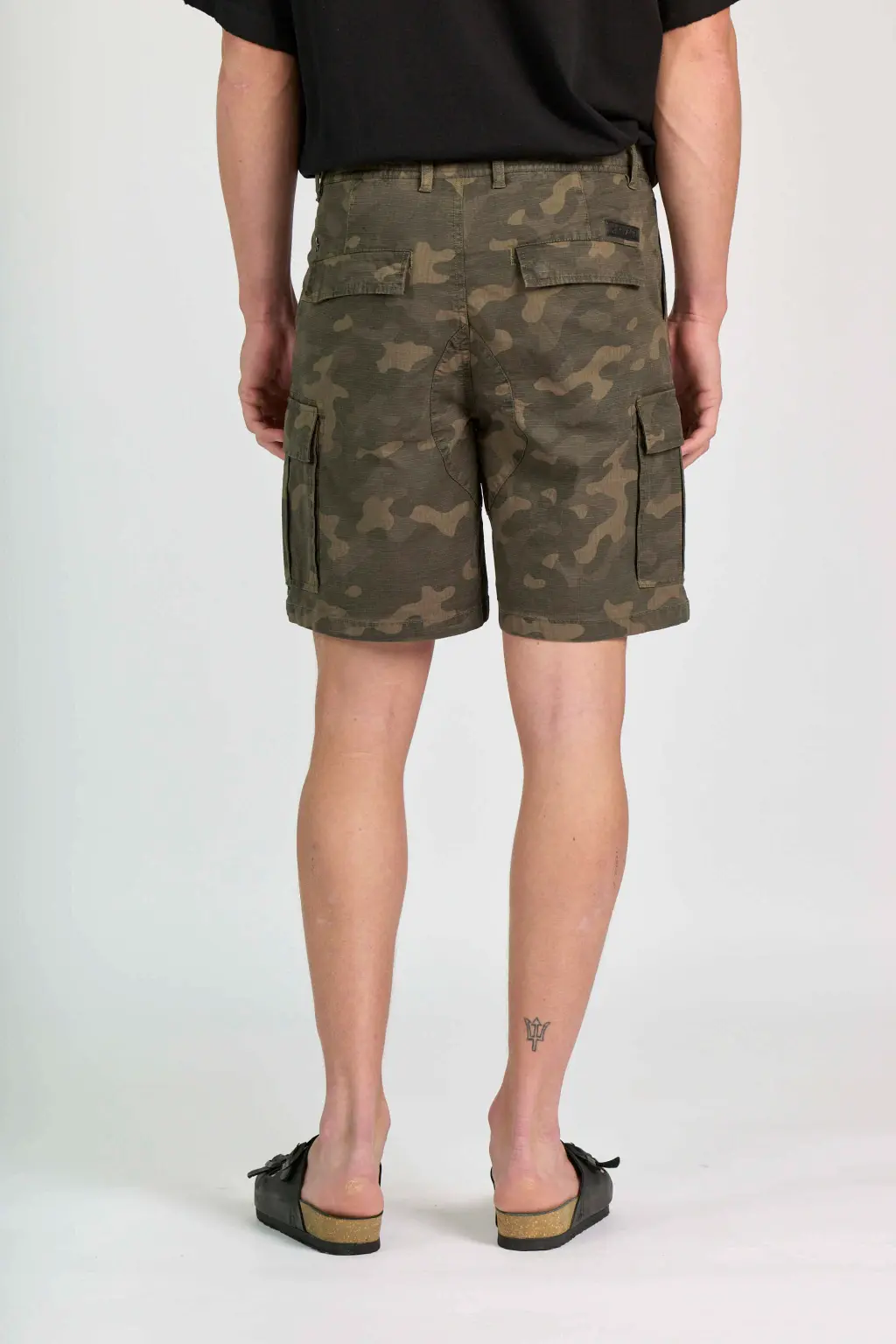Rever Pass Bermuda Cargo Ripstop Camo · Largo 20 pulgadas — imagen 7 de 7
