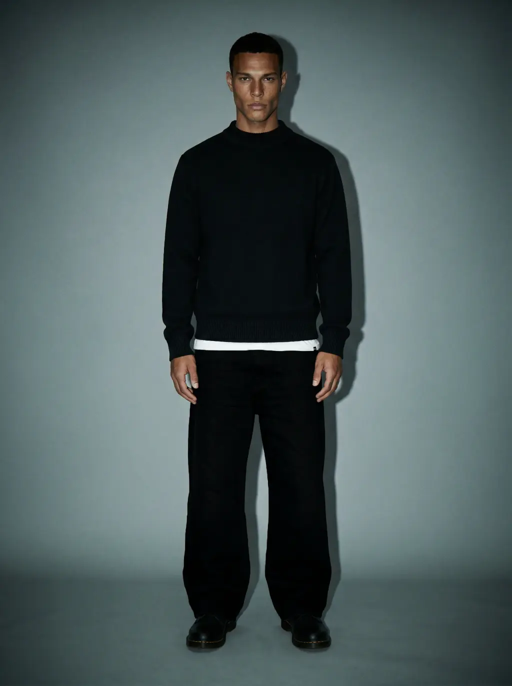 Jean Wide Leg Abismo · Denim negro, corte unisex