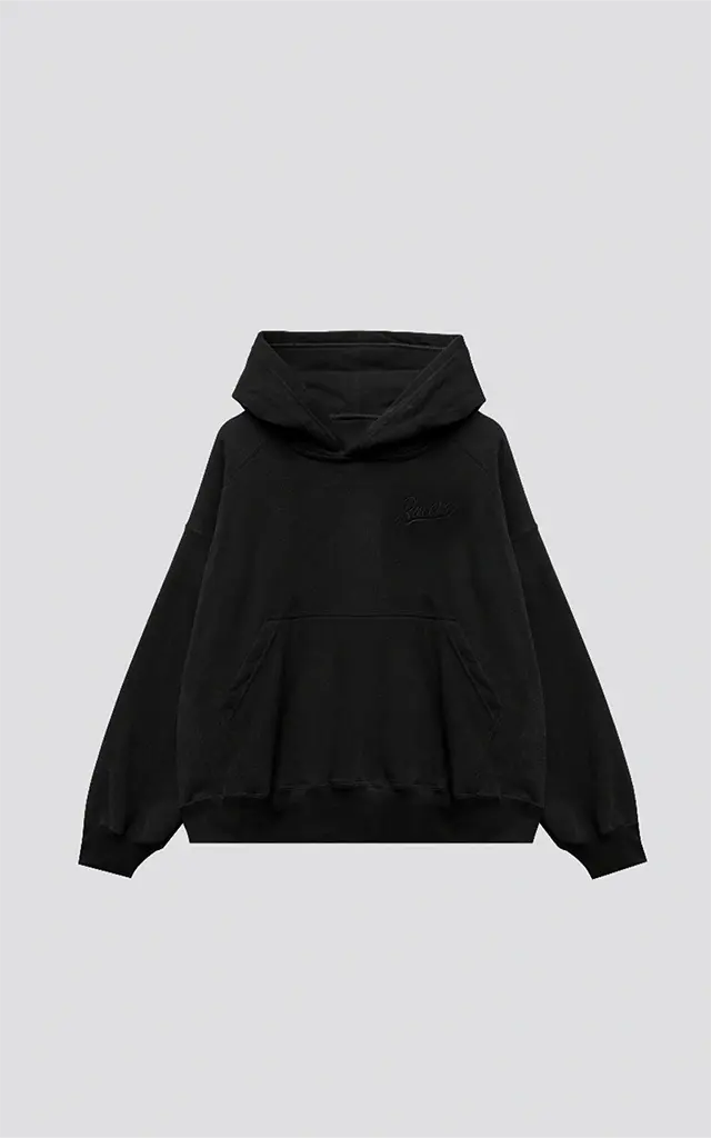 Hoodie Ravers negro · Frisa de algodón, calce oversize crop